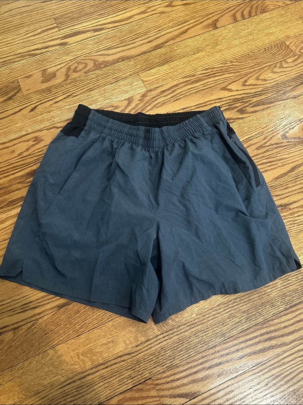 DSG Men's Black Athletic Shorts with Elastic Waistband